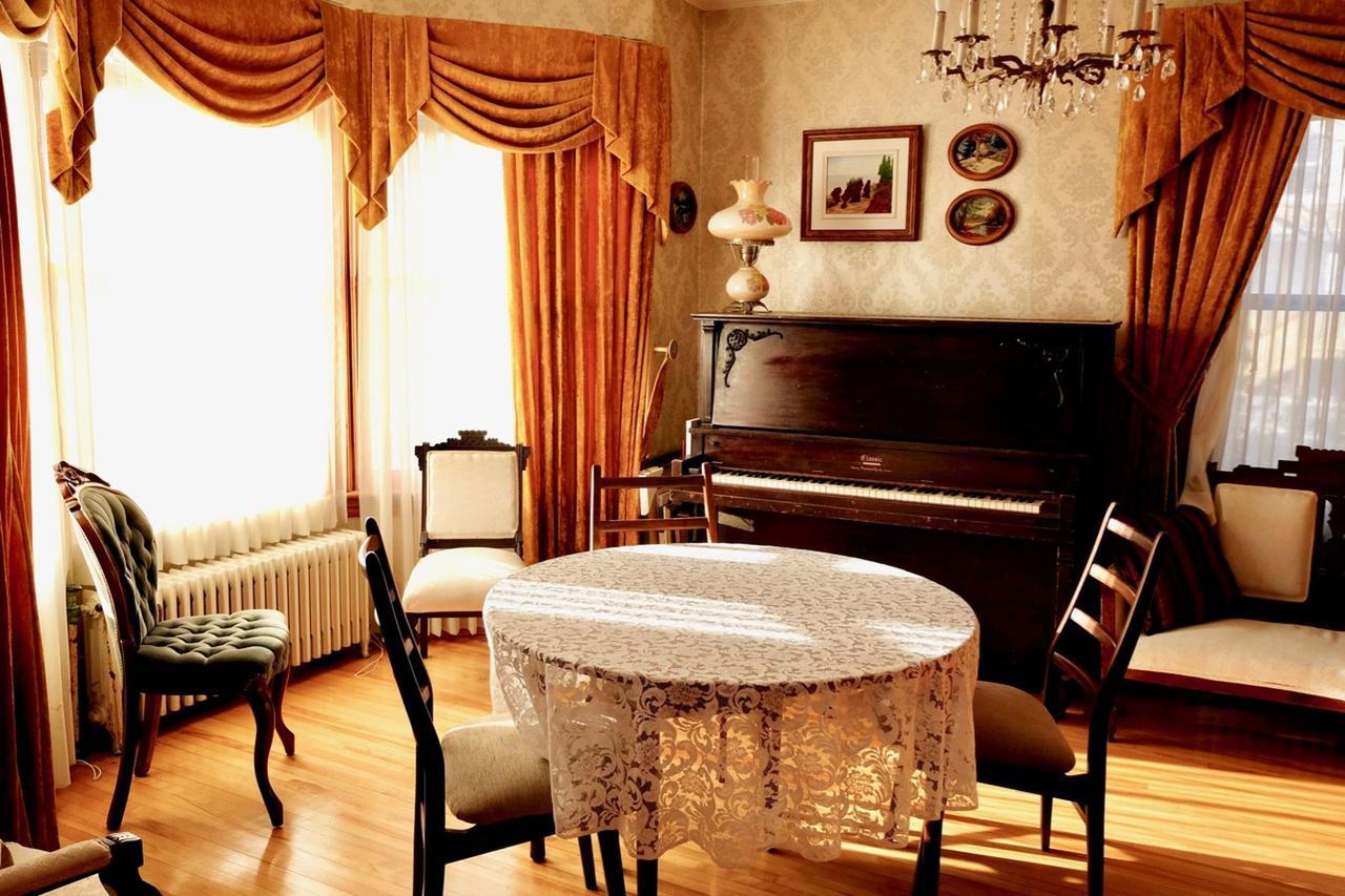 Bed and Breakfast Le Griffon Шедьяк Экстерьер фото