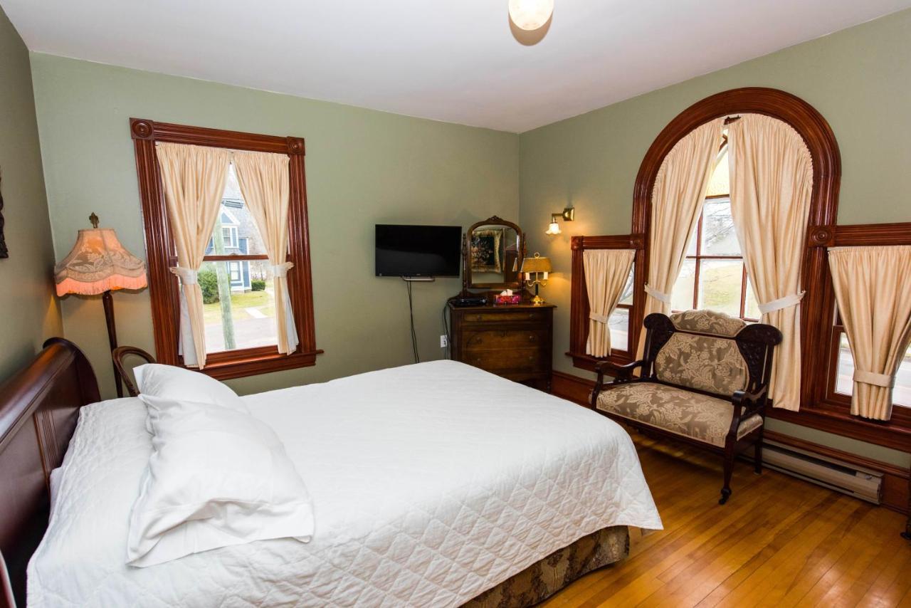 Bed and Breakfast Le Griffon Шедьяк Экстерьер фото